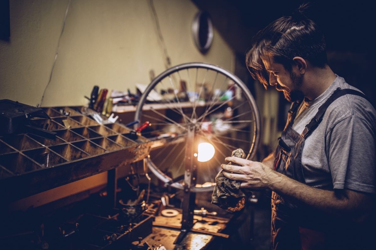 5 Easy Steps How to Straighten a Bike Rim Yourself