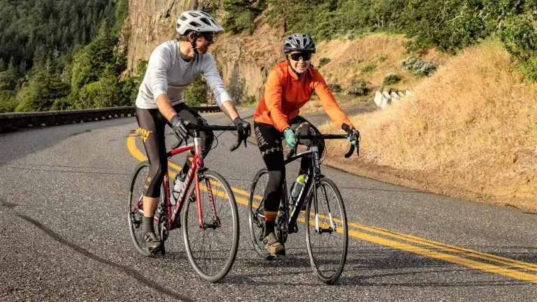 15 Women’s Road Bikes For Beginners To Buy In 2022!