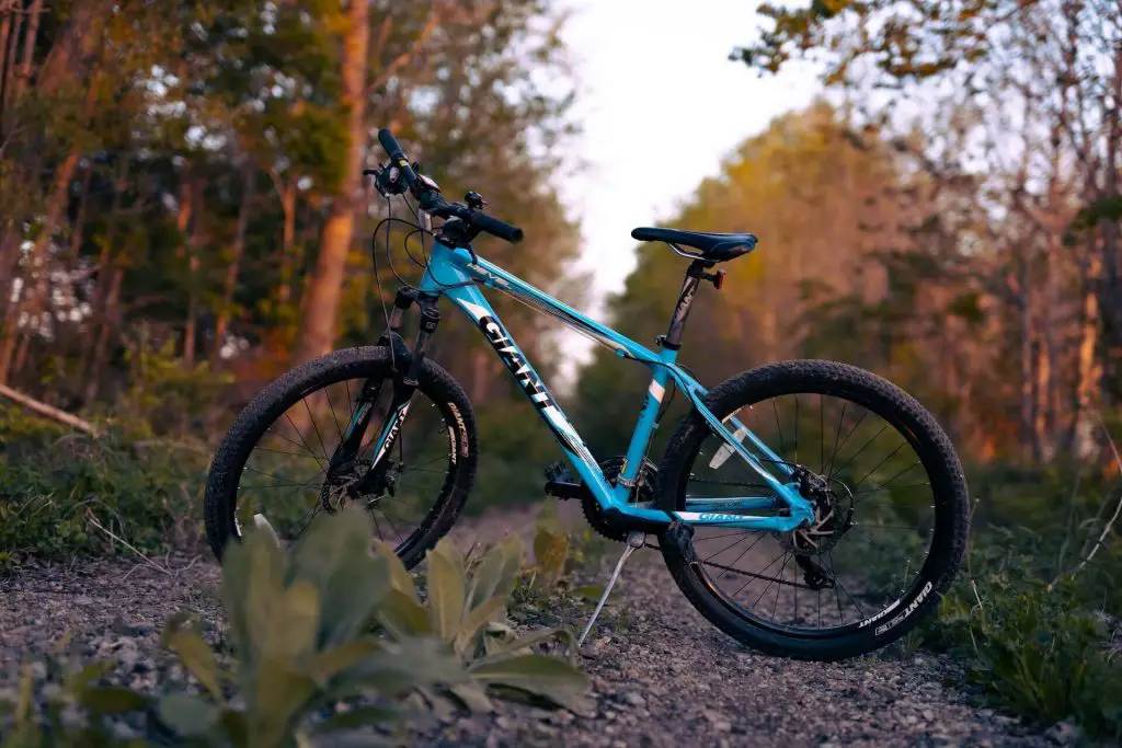 Best Hybrid Bikes Under 200